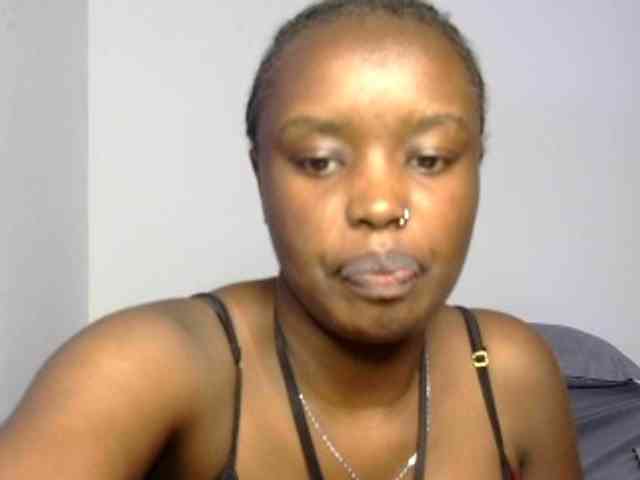 BubblyAngels webcam