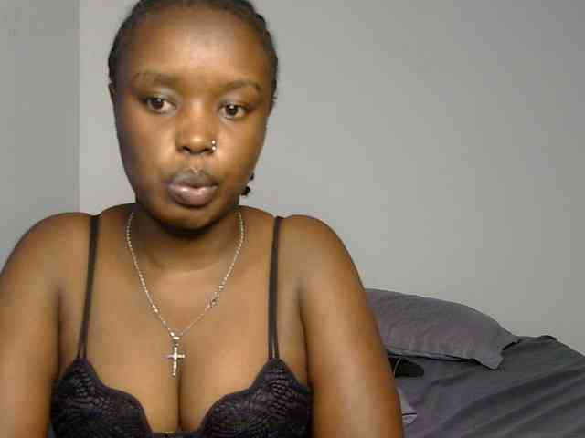BubblyAngels webcam