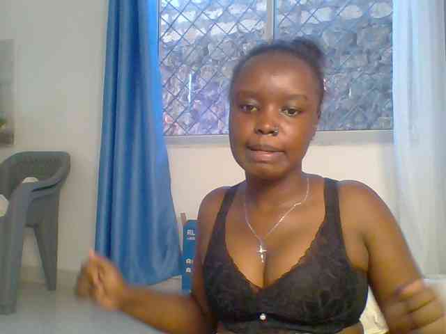 BubblyAngels webcam