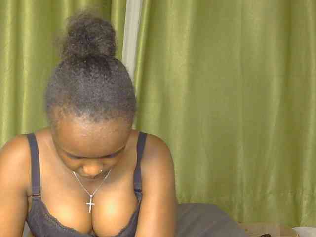BubblyAngels webcam