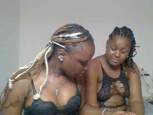 BubblyAngels webcam