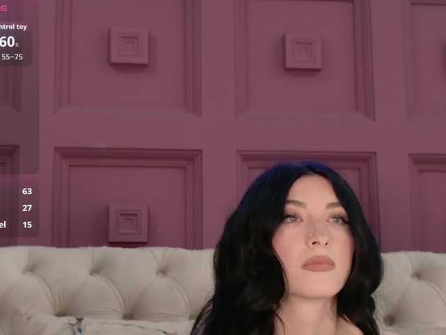 Sex chat gratuit in direct cu EllieJules pe BongaCams