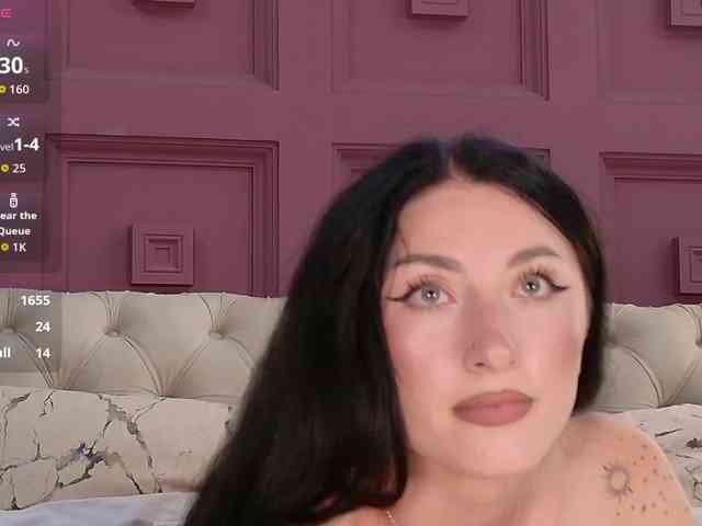 EllieJules webcam