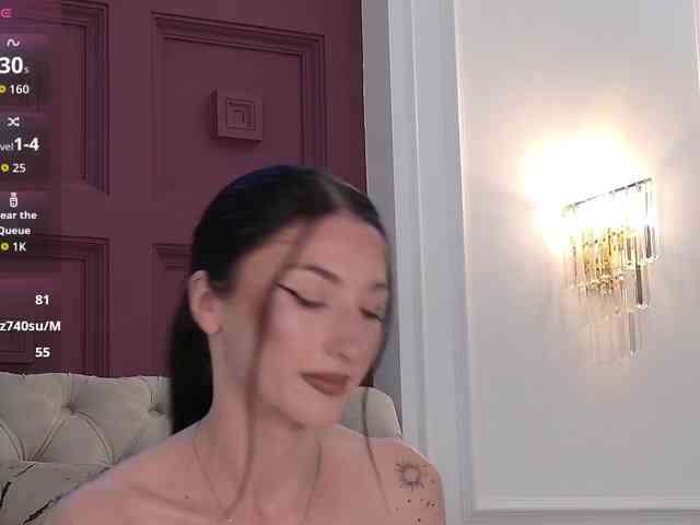 EllieJules webcam