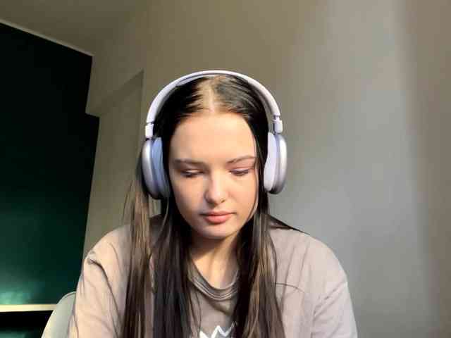 Modèle: DaynaHosler