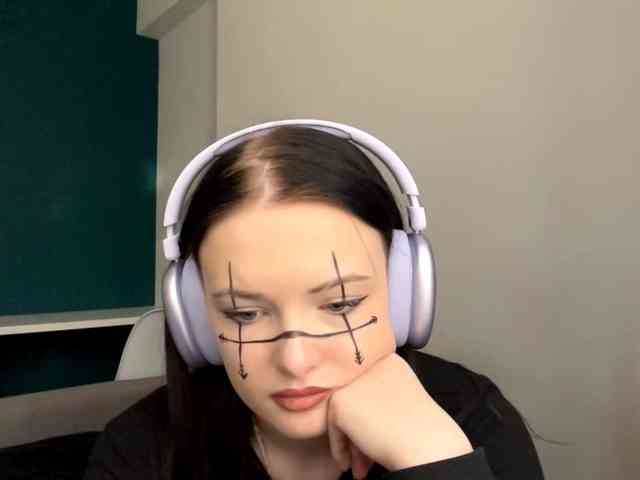 DaynaHosler webcam