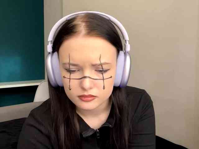 Modèle: DaynaHosler