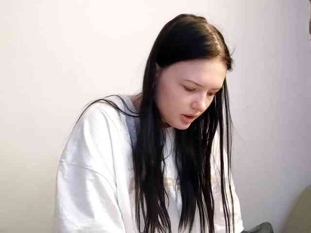 DaynaHosler webcam