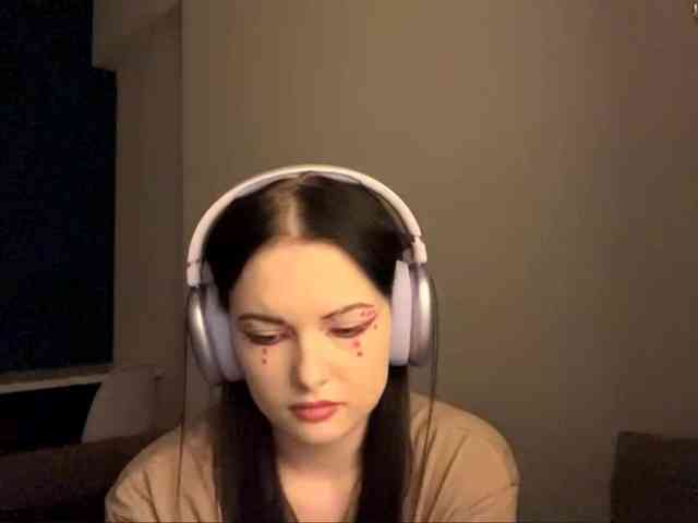 DaynaHosler webcam