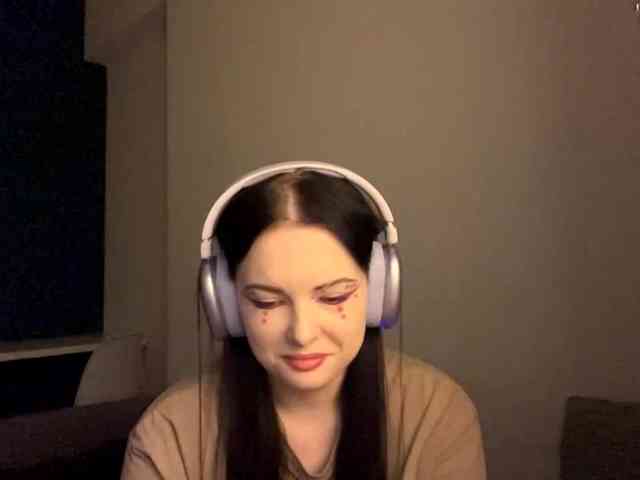 Modèle: DaynaHosler