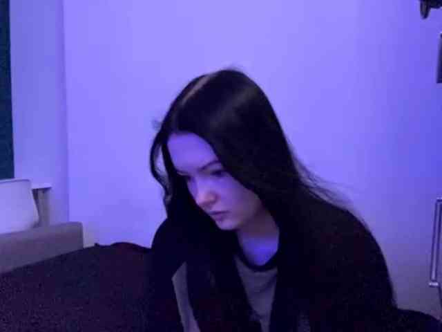 DaynaHosler webcam