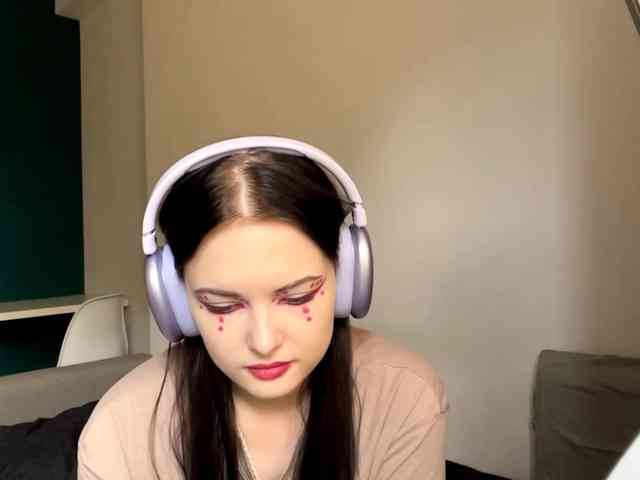 Modèle: DaynaHosler