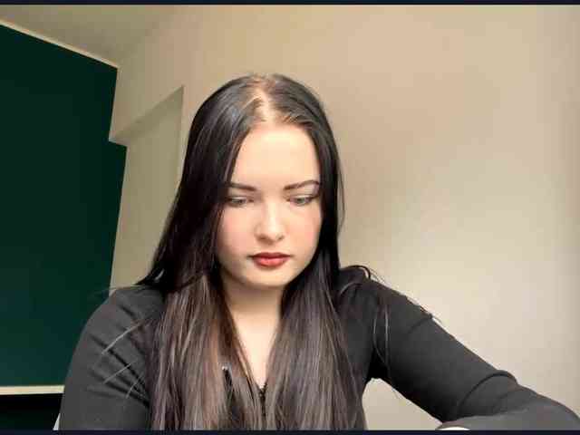 Modèle: DaynaHosler