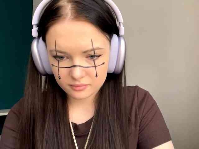 DaynaHosler webcam
