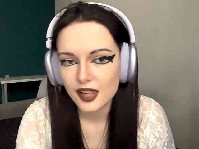DaynaHosler webcam