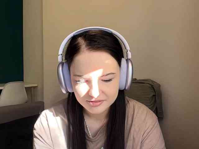Modèle: DaynaHosler