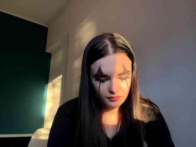 Modèle: DaynaHosler