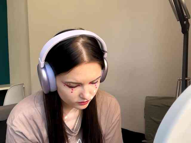 DaynaHosler webcam