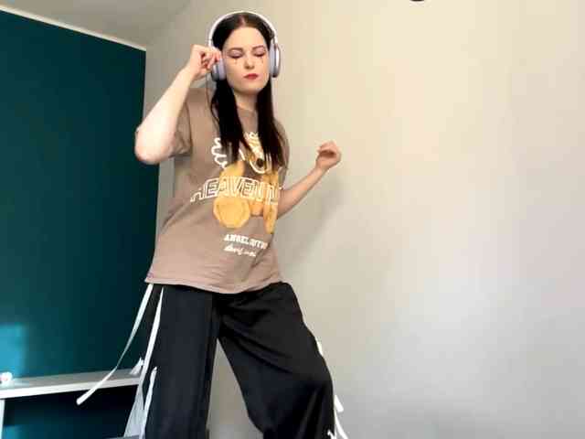 Modèle: DaynaHosler