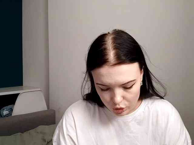 DaynaHosler webcam