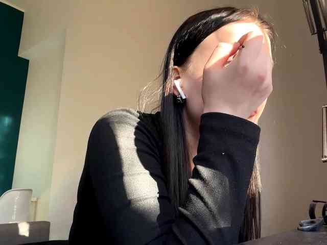 Modèle: DaynaHosler