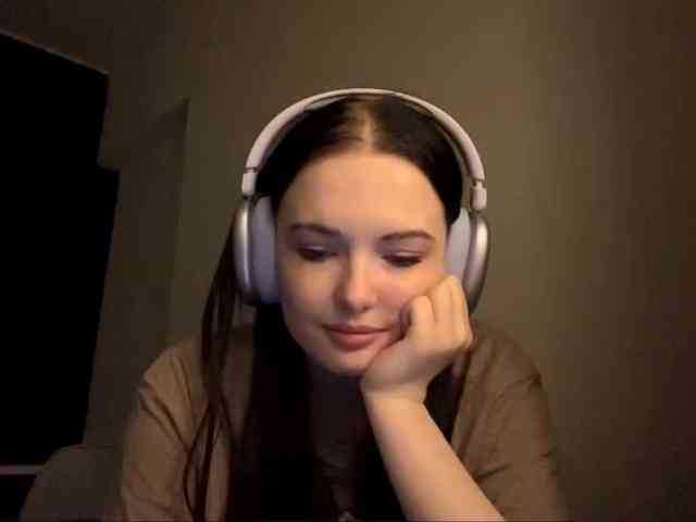 Modèle: DaynaHosler