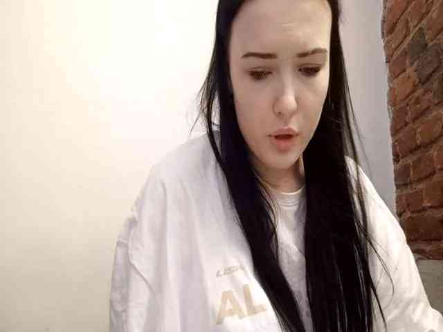 DaynaHosler webcam