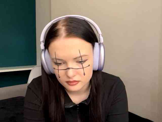 Modèle: DaynaHosler