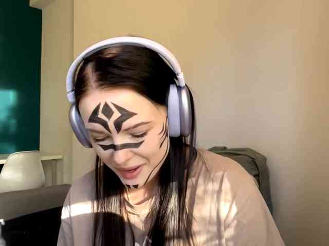 DaynaHosler webcam