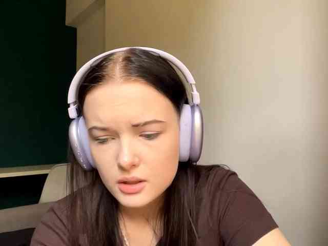 DaynaHosler webcam