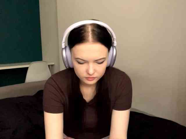 DaynaHosler webcam