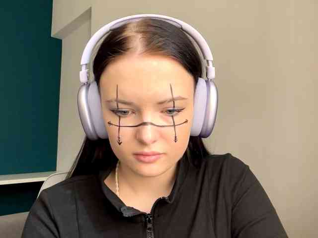 Modèle: DaynaHosler