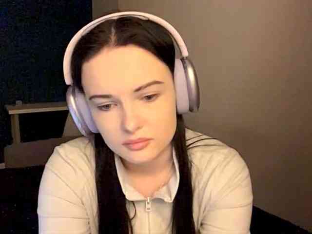 DaynaHosler webcam