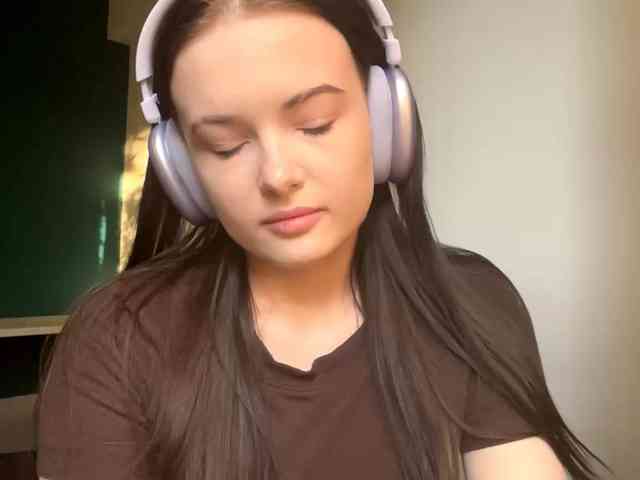 DaynaHosler webcam