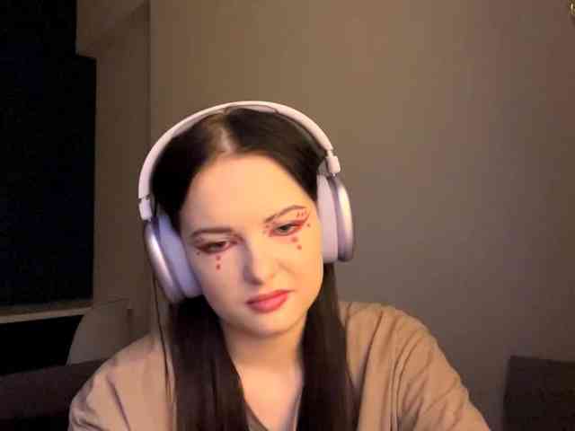 Modèle: DaynaHosler