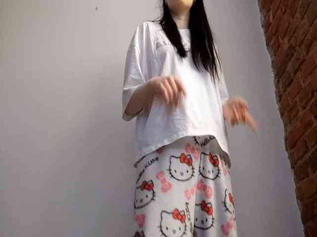 DaynaHosler webcam