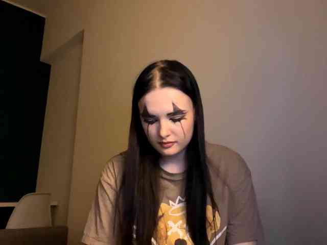 Modèle: DaynaHosler