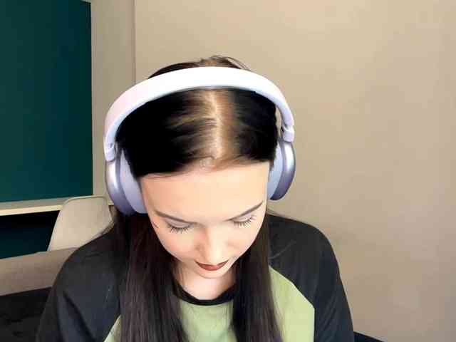 Modèle: DaynaHosler