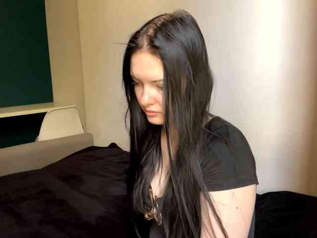 DaynaHosler webcam