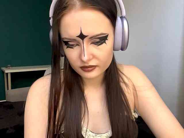 Modèle: DaynaHosler
