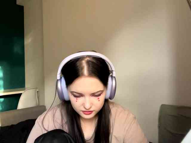 Modèle: DaynaHosler