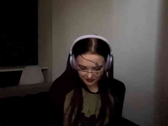 DaynaHosler webcam