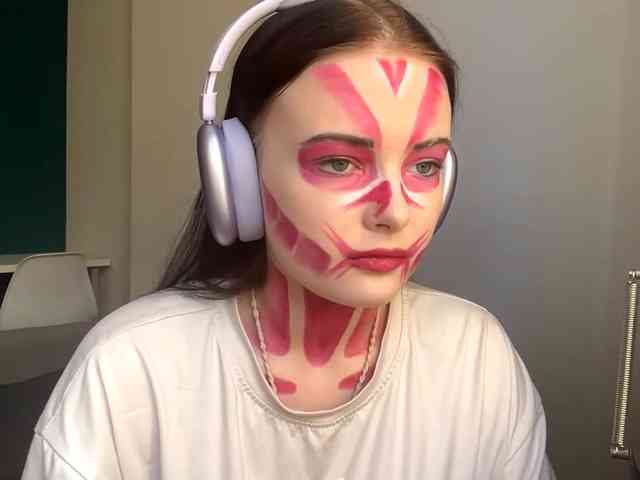 Modèle: DaynaHosler