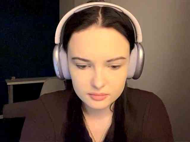 DaynaHosler webcam