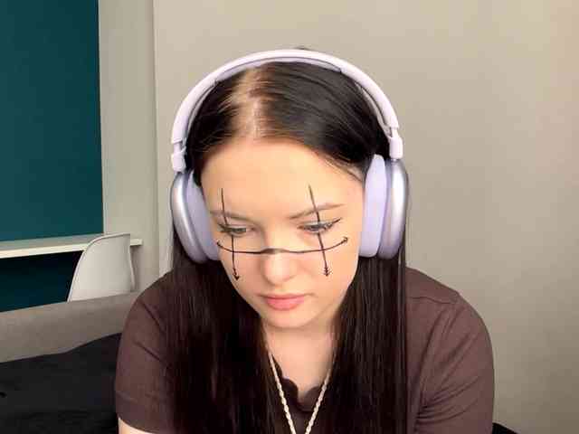 DaynaHosler webcam