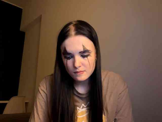 Modèle: DaynaHosler