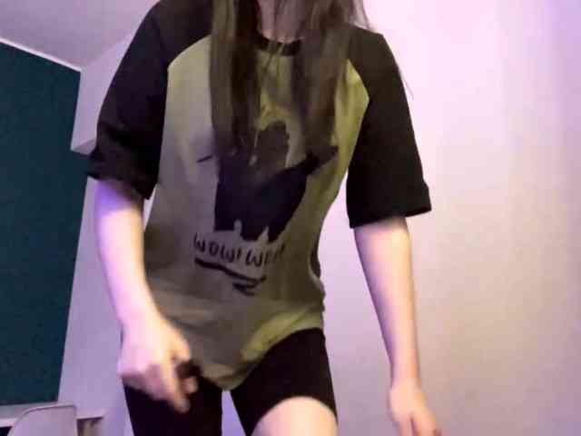 DaynaHosler webcam