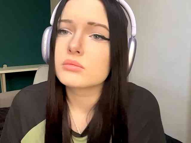 DaynaHosler webcam