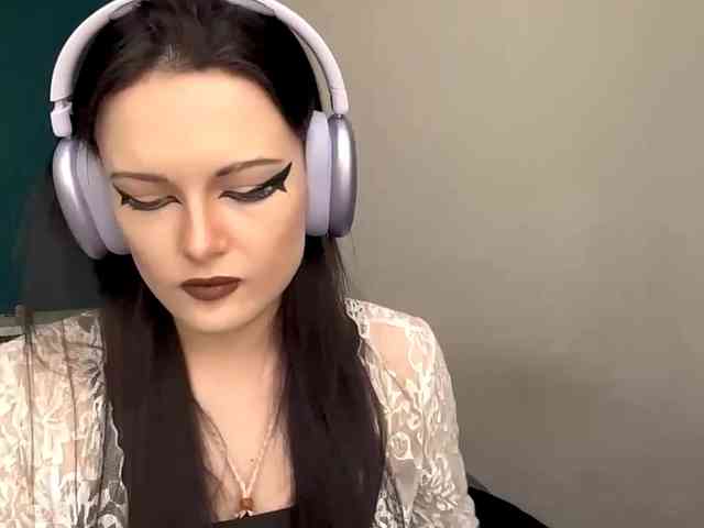 Modèle: DaynaHosler