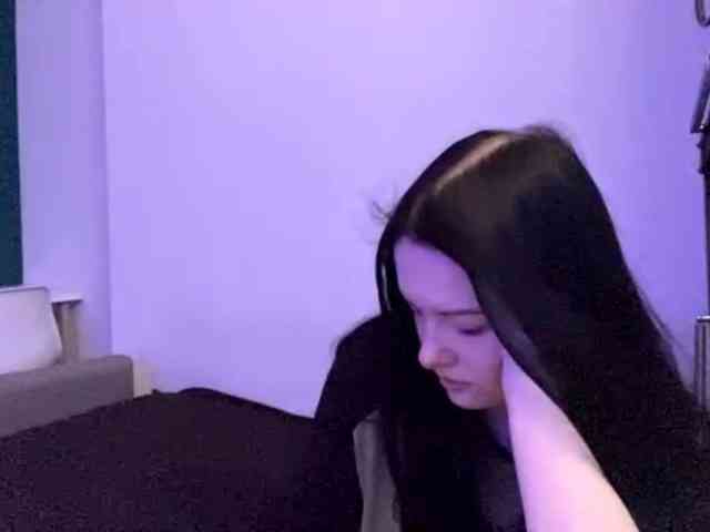 DaynaHosler webcam